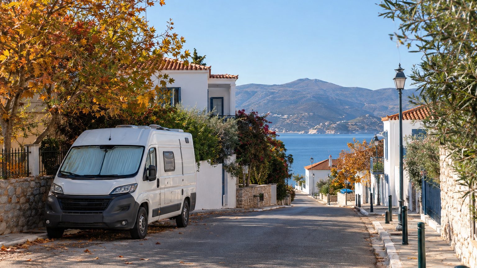 Dormir en van en Grèce : amende, zones contrôlées et alternatives légales pour passer la nuit